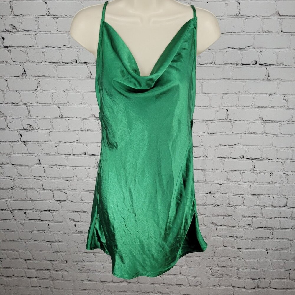 NWT Motel Kelly Green Silky Satin Stretch Paiva Strappy Slip Dress Size Small S